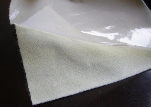 復(fù)合土工膜作為防滲材料的優(yōu)勢(shì)
