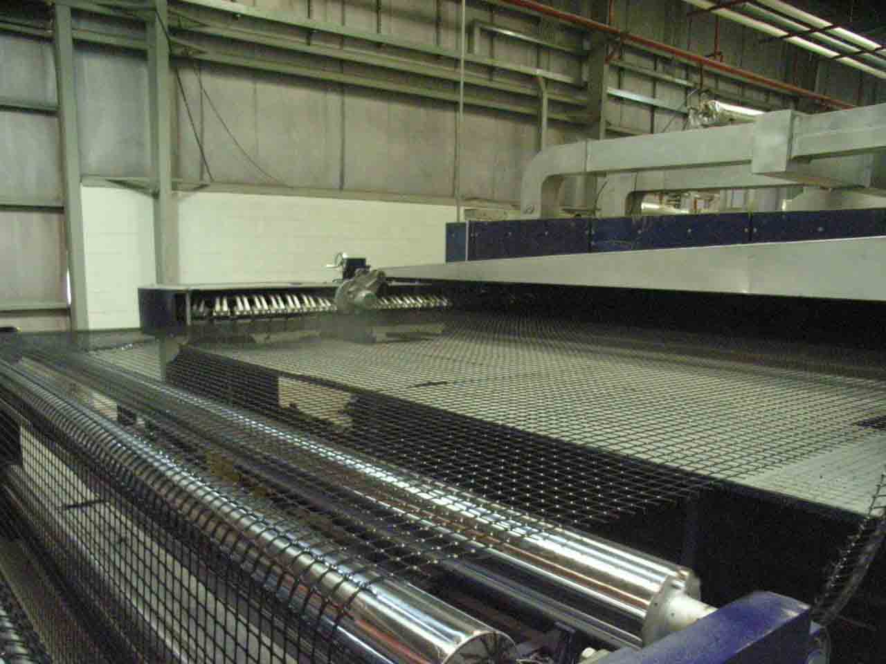 土工格柵與土壤的關(guān)系是什么？